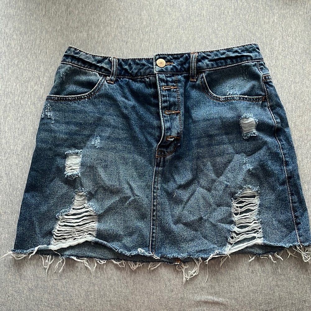 mini skirt